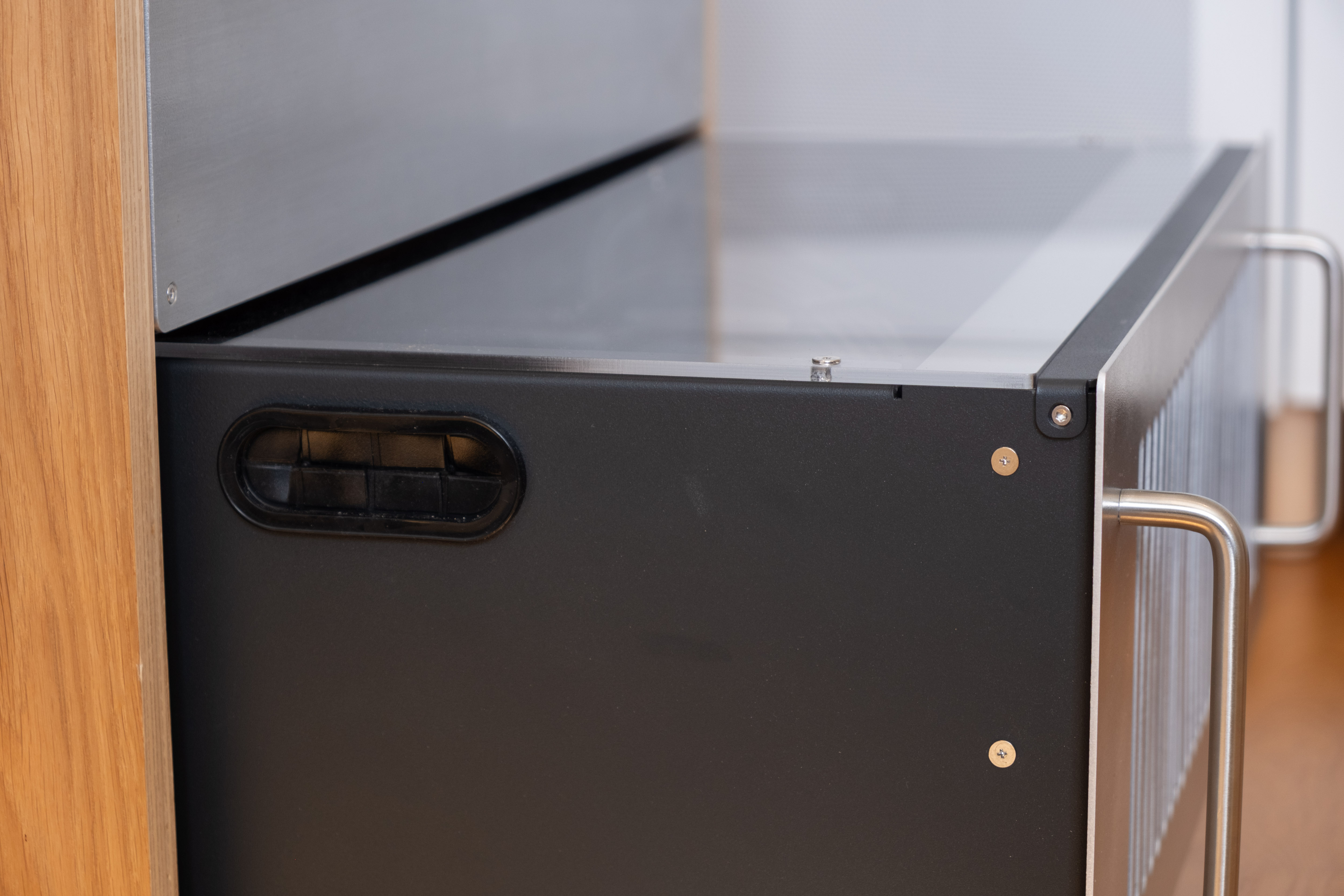 Trial computer cabinet