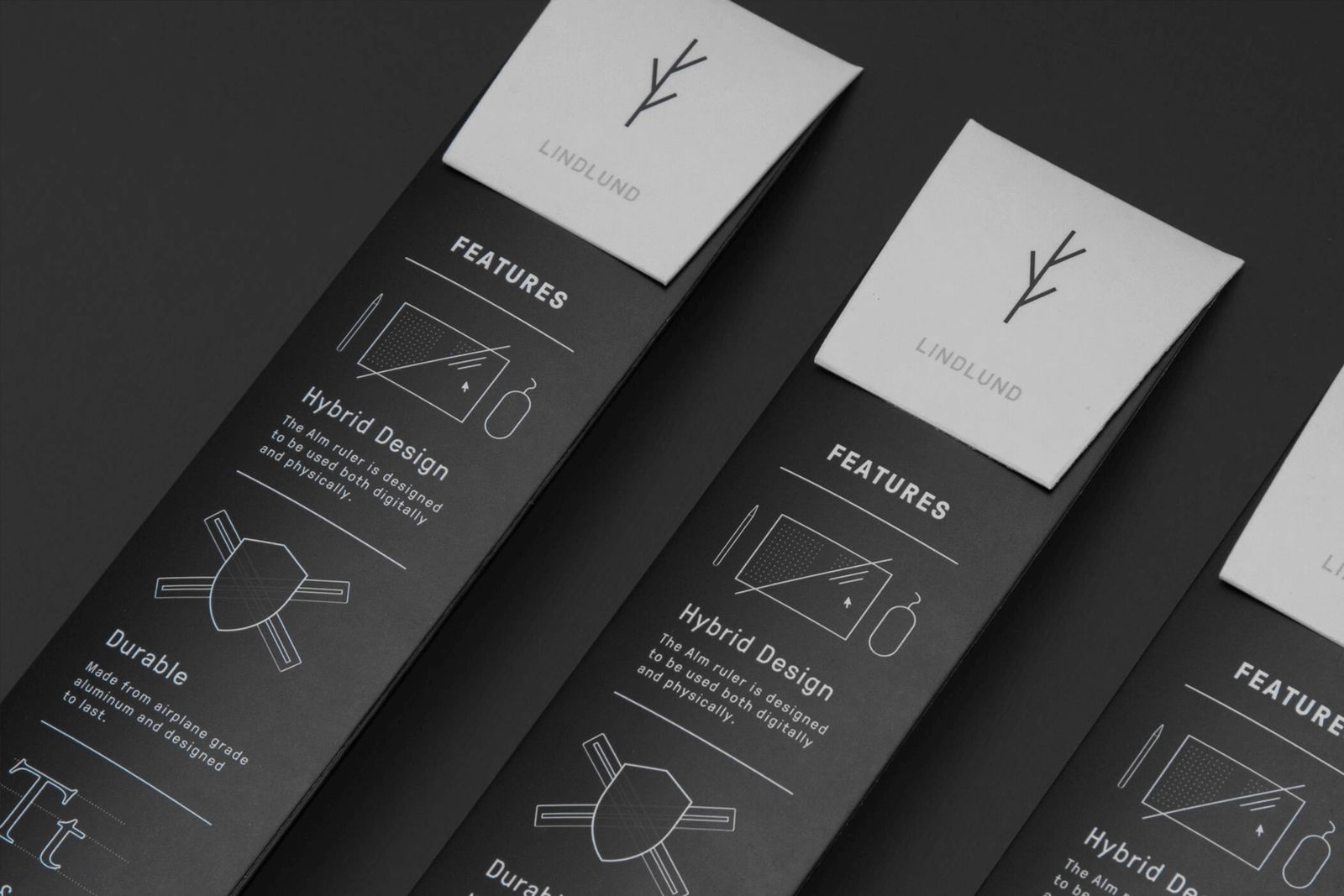 Technical drawing of the LindLund ruler with dimension annotations